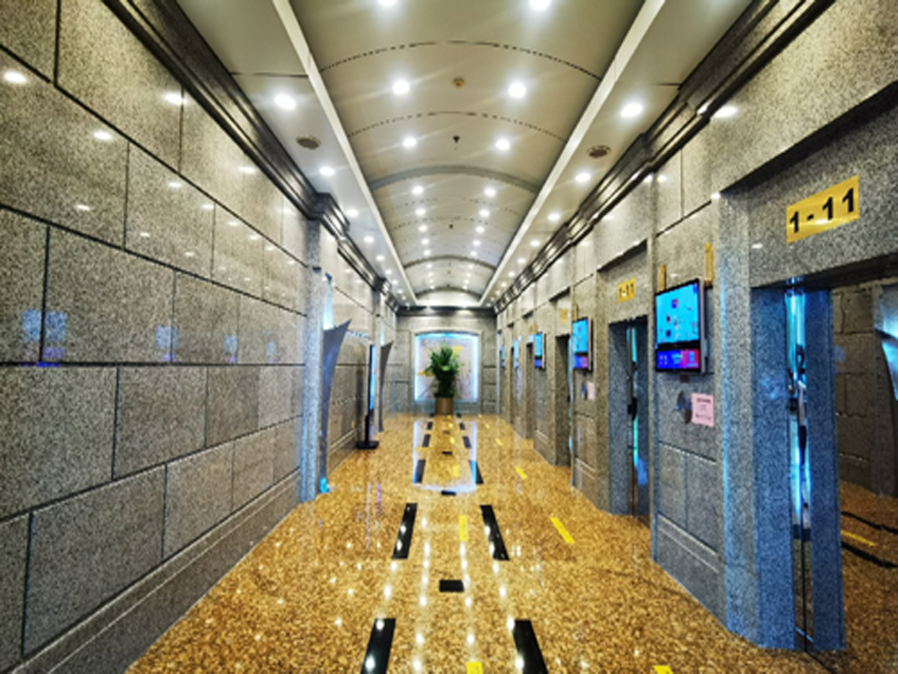 鹏润大厦实拍图2